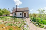 Центральна, 7 (с. Гожули, Полтавский район) - Продається будинок, 120000 $ - АФНУ