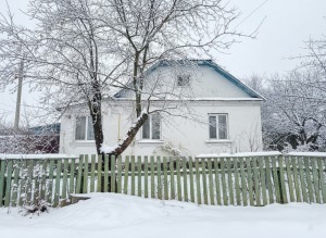вул.Покровська (Радянська), 42 (г. Малин, Малинский район) - Продається будинок, 40000 $ - АФНУ